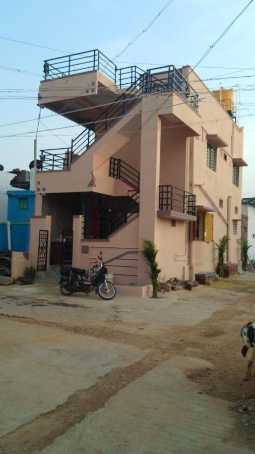 Druva Homestay Hampi Esterno foto